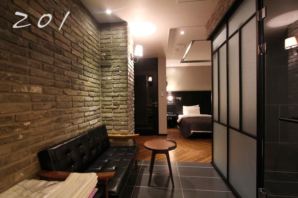 2 Heaven Hotel Lotte Waterpark Gimhae Exterior foto
