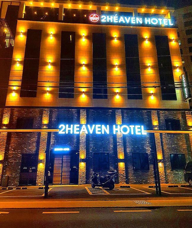 2 Heaven Hotel Lotte Waterpark Gimhae Exterior foto